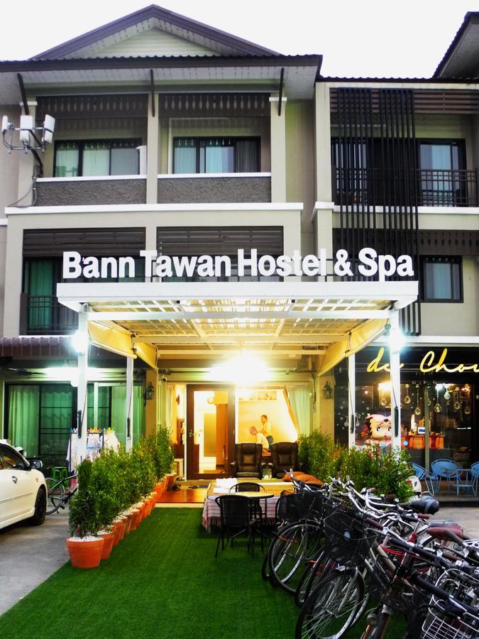 Bann Tawan Hostel & Spa Chiang Rai Exterior photo